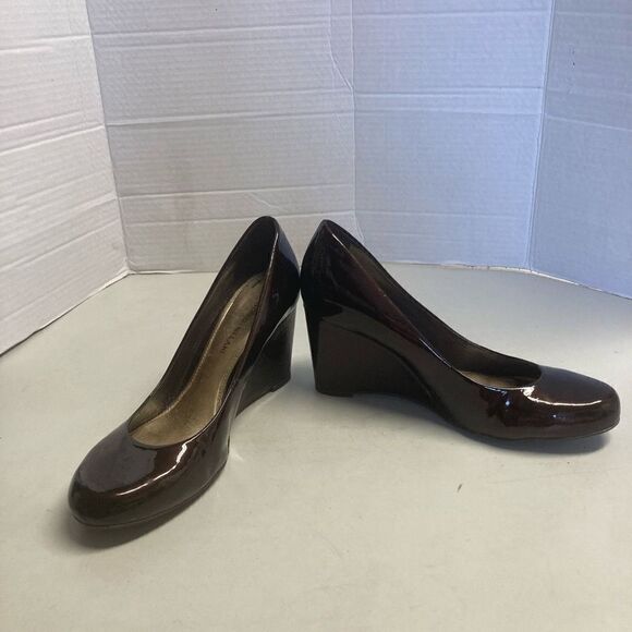 ANTONIO MELANI Women’s Burgundy/Brown Wedge Heels Size 8M - Picture 10 of 11